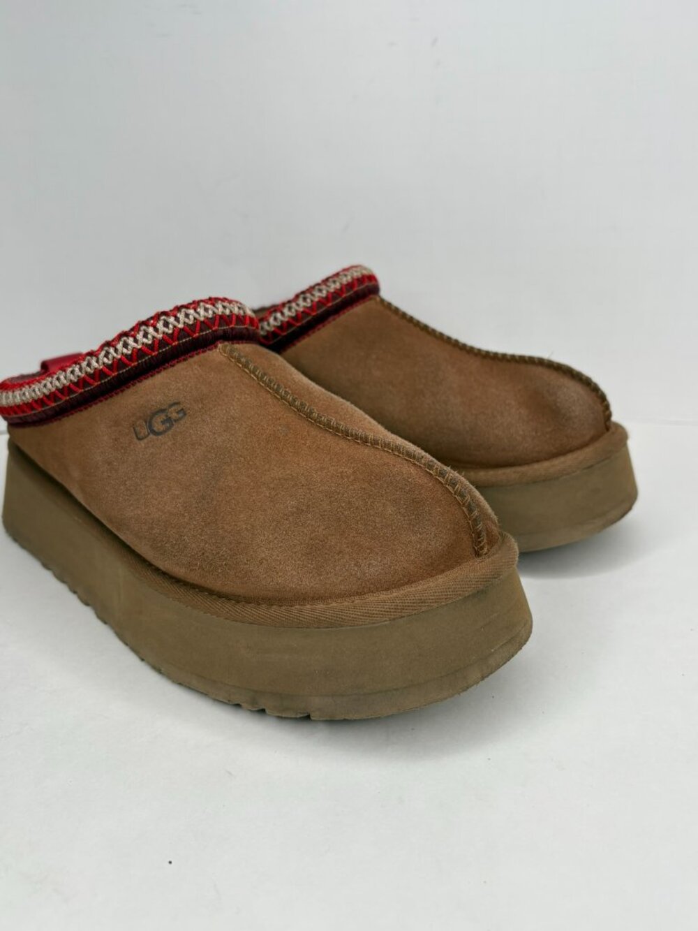 Ugg Tazz II Platform Slipper – Chestnut – Size 8